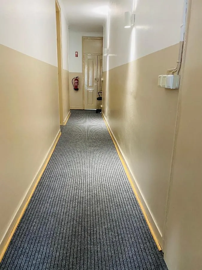 Sri-Indo Guest House Lisboa 0*,