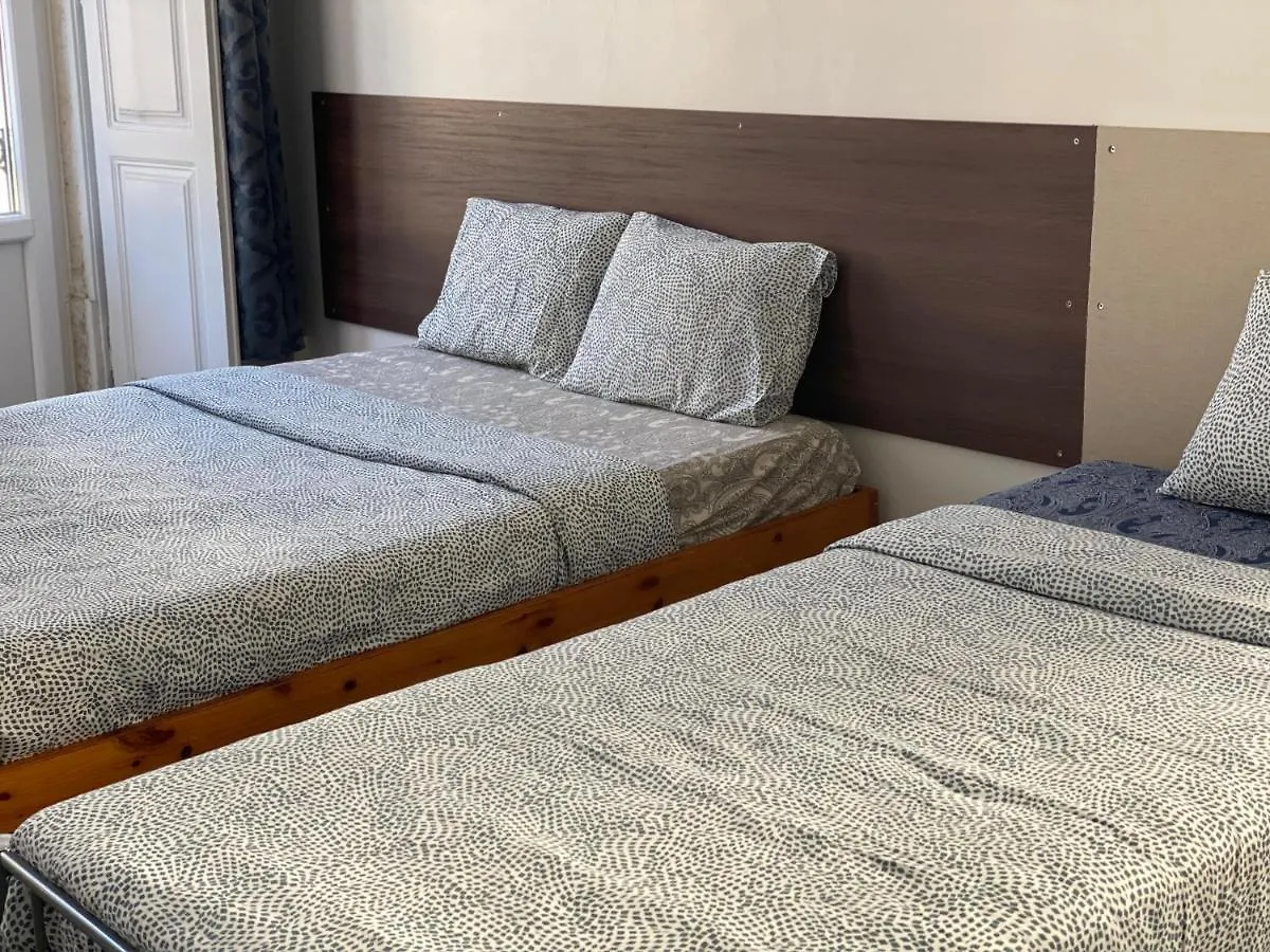 Sri-Indo Guest House Lisbon