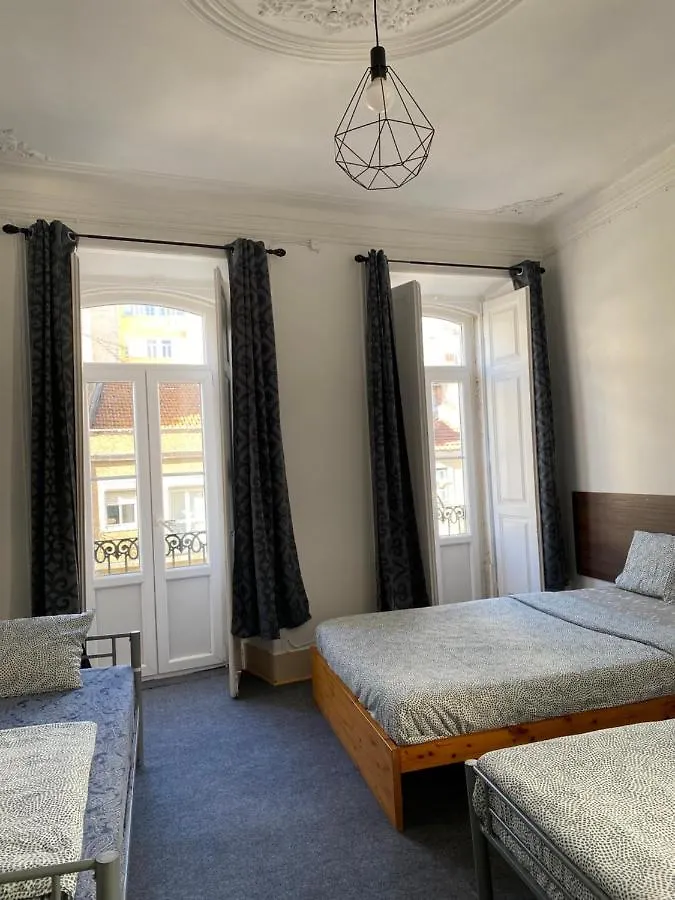 Sri-Indo Guest House Lisbon